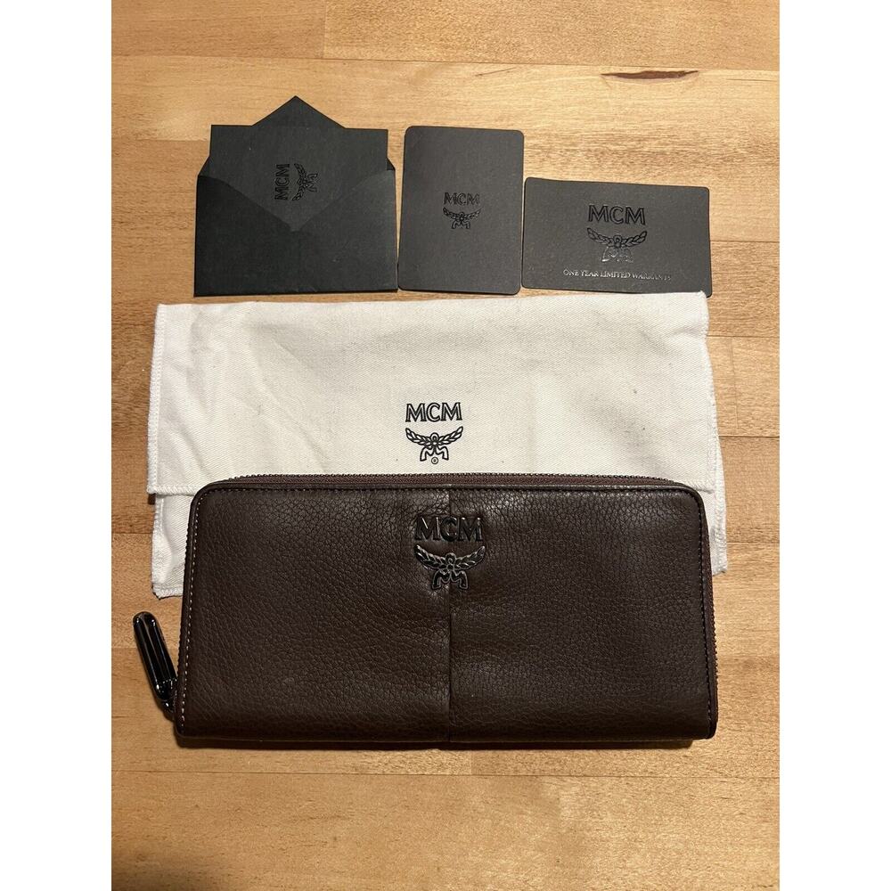 MCM Zip Around Brown Leather Wallet Clutch with dustbag